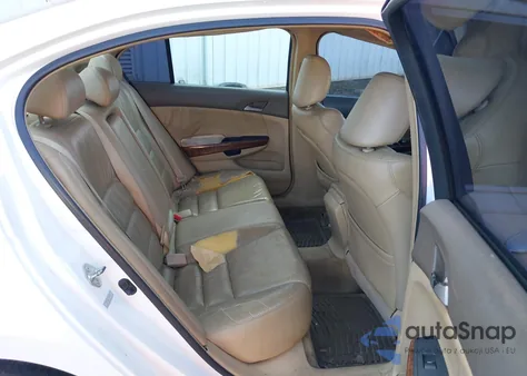 2008 Honda Accord 2.4 Ex-L from USA, damaged, VIN 1HGCP26828A059043